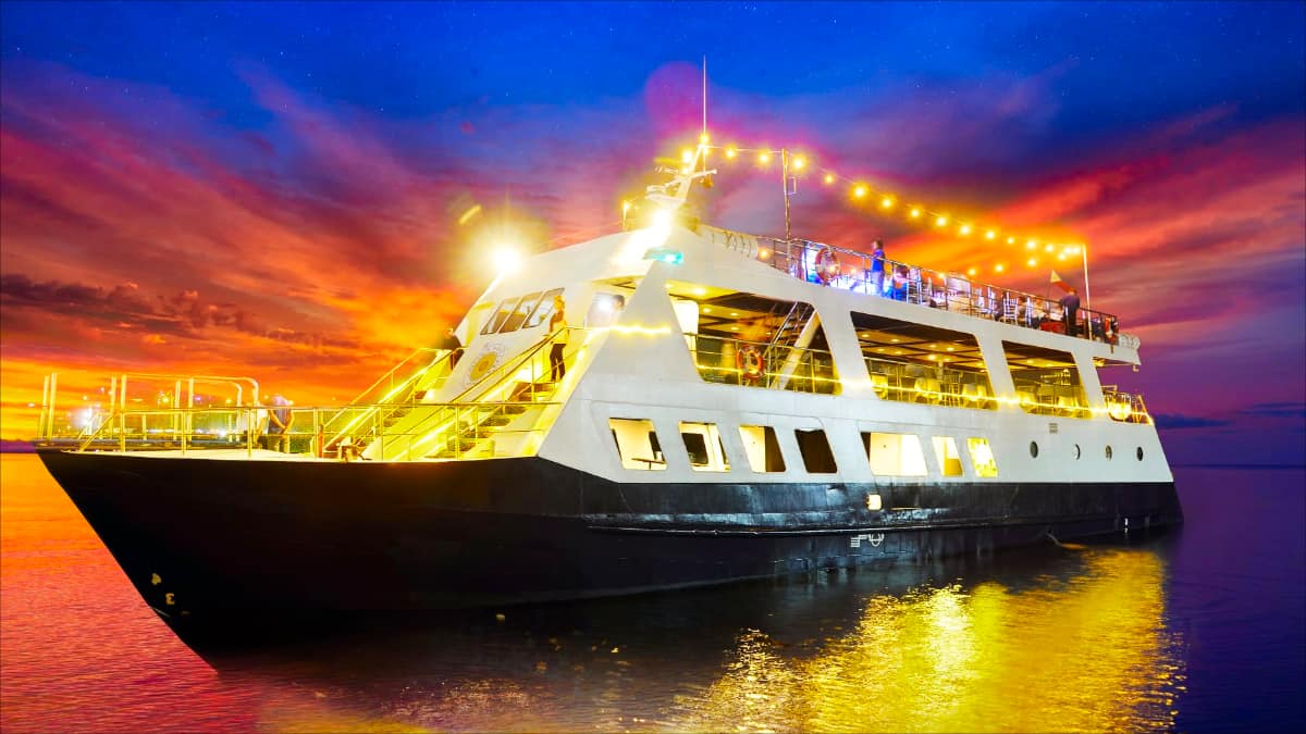 Romantic Manila Bay Dinner Cruise